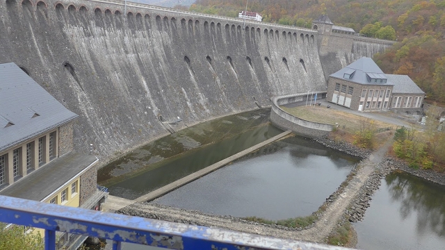 Edersee Ausflug Okt.18 Staumauer